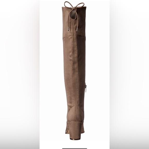 Marc Fisher knee high block heel boot with bow back mushroom color Sz 7.5 - Picture 9 of 16